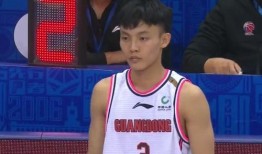 徐杰爆料易建联视频播放,引发网友热议